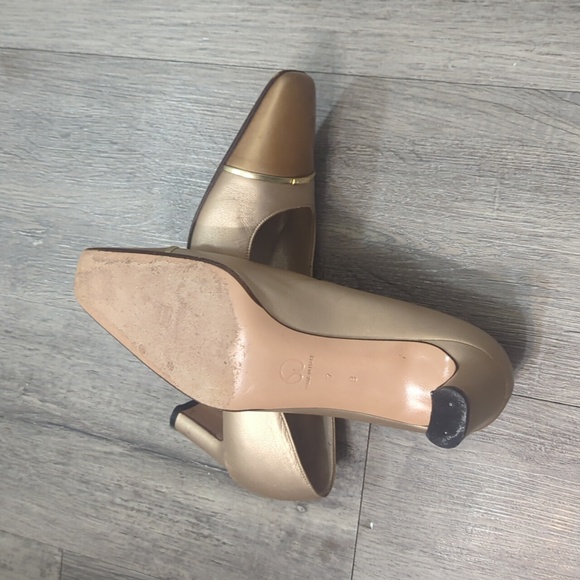 St. John Made in Italy Shoes - Picture 6 of 9